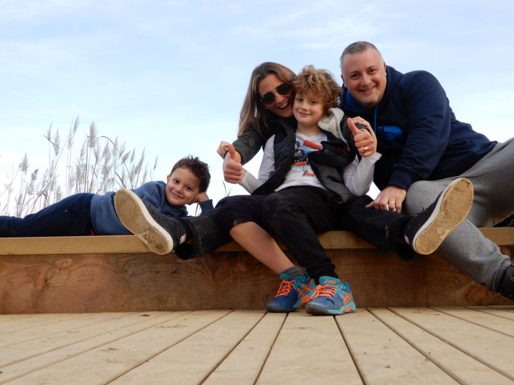 Familia